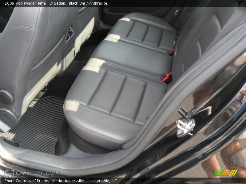 Black Uni / Anthracite 2009 Volkswagen Jetta TDI Sedan
