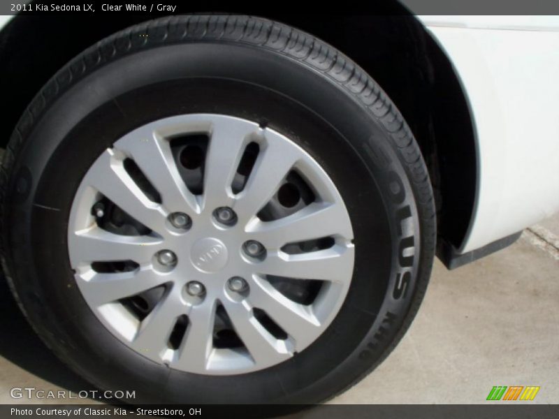Clear White / Gray 2011 Kia Sedona LX