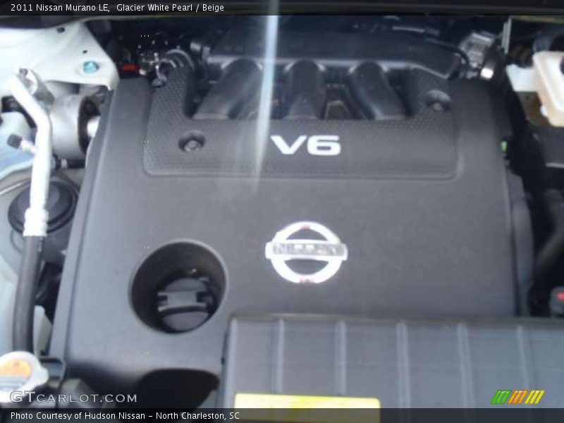 Glacier White Pearl / Beige 2011 Nissan Murano LE