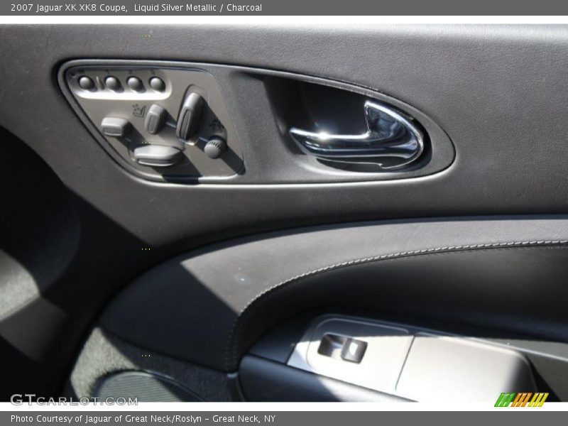 Controls of 2007 XK XK8 Coupe
