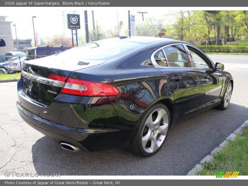 Ebony Black / Ivory/Oyster 2009 Jaguar XF Supercharged