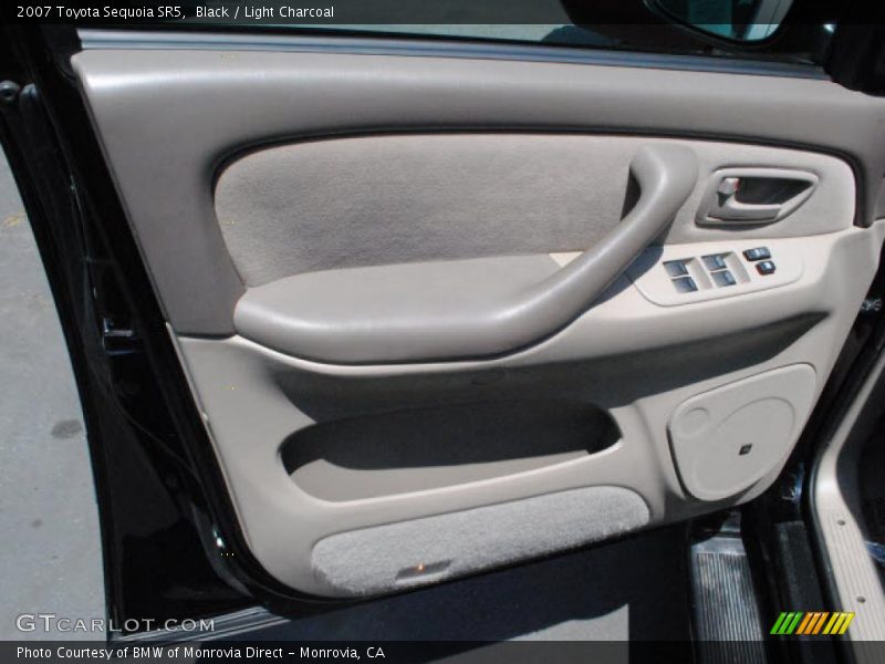 Black / Light Charcoal 2007 Toyota Sequoia SR5
