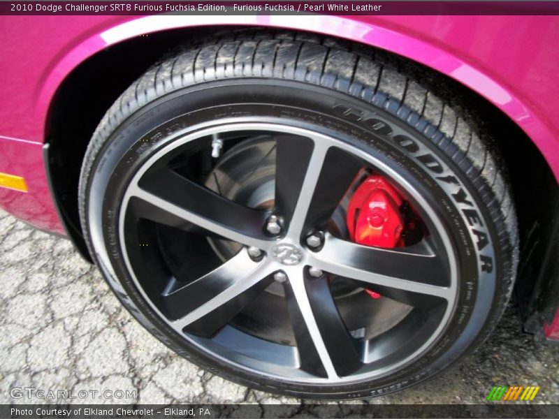  2010 Challenger SRT8 Furious Fuchsia Edition Wheel