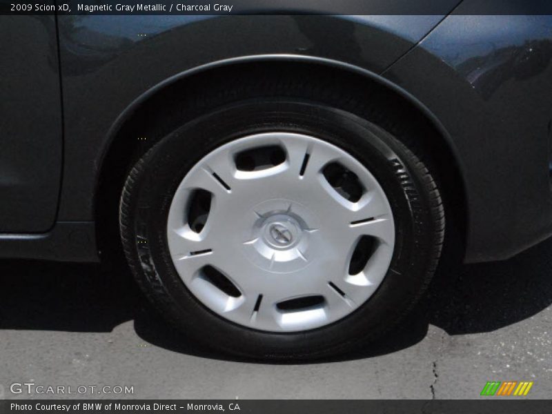 Magnetic Gray Metallic / Charcoal Gray 2009 Scion xD