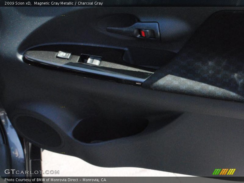 Magnetic Gray Metallic / Charcoal Gray 2009 Scion xD