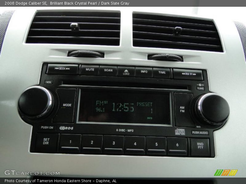 Controls of 2008 Caliber SE