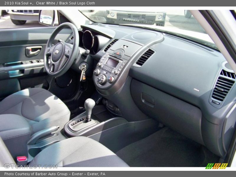 Dashboard of 2010 Soul +