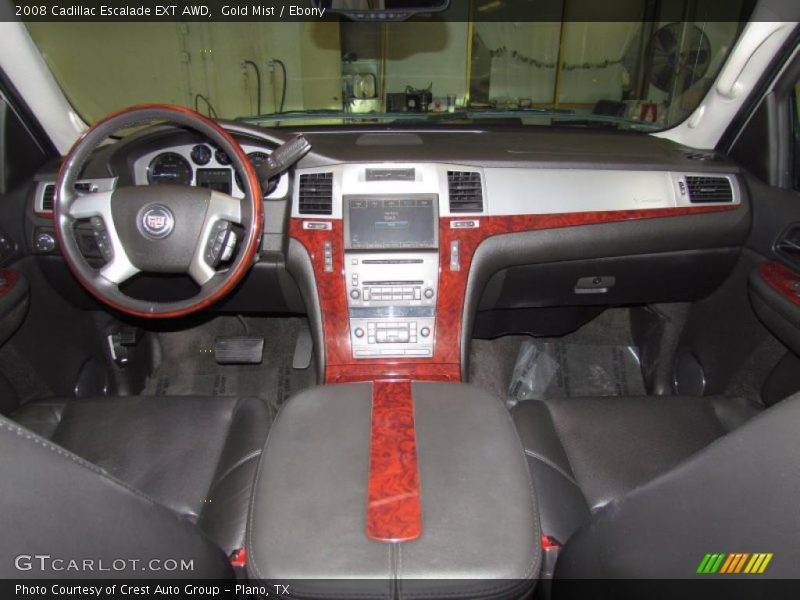Dashboard of 2008 Escalade EXT AWD