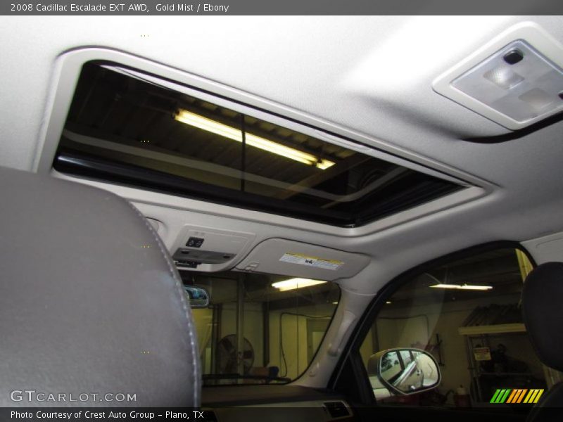 Sunroof of 2008 Escalade EXT AWD