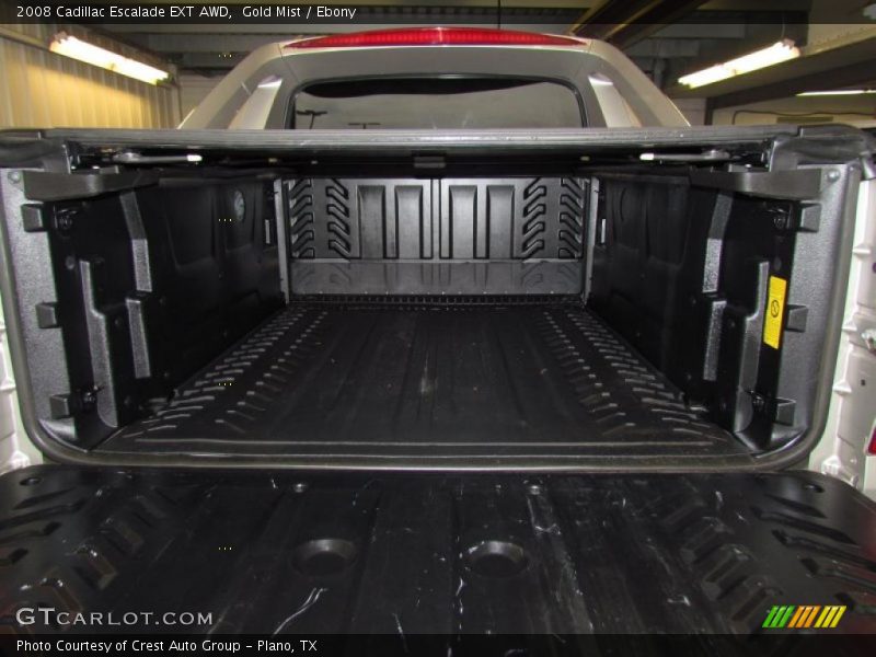  2008 Escalade EXT AWD Trunk
