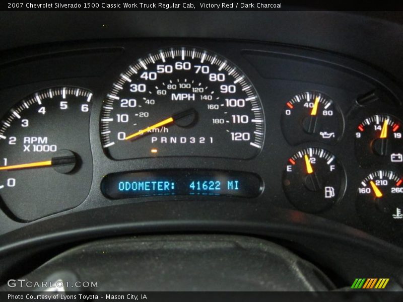 Victory Red / Dark Charcoal 2007 Chevrolet Silverado 1500 Classic Work Truck Regular Cab