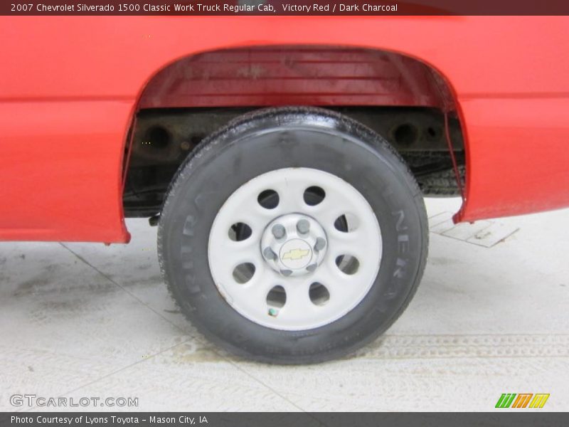 Victory Red / Dark Charcoal 2007 Chevrolet Silverado 1500 Classic Work Truck Regular Cab