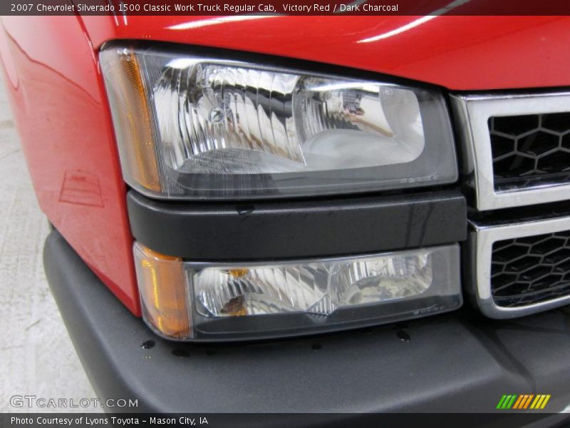 Victory Red / Dark Charcoal 2007 Chevrolet Silverado 1500 Classic Work Truck Regular Cab