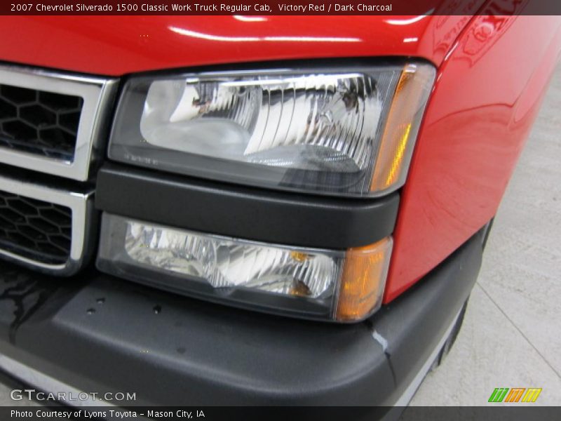 Victory Red / Dark Charcoal 2007 Chevrolet Silverado 1500 Classic Work Truck Regular Cab
