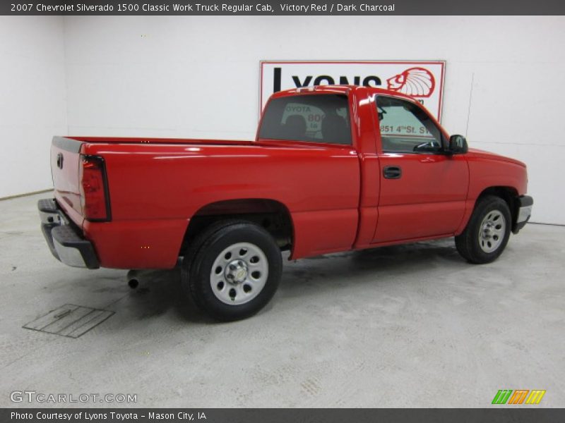 Victory Red / Dark Charcoal 2007 Chevrolet Silverado 1500 Classic Work Truck Regular Cab