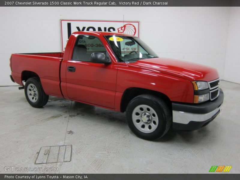 Victory Red / Dark Charcoal 2007 Chevrolet Silverado 1500 Classic Work Truck Regular Cab