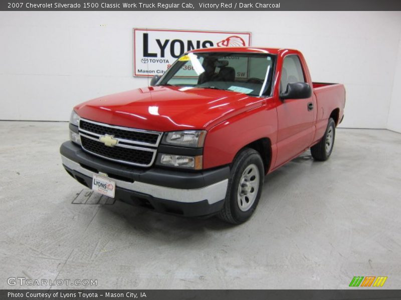 Victory Red / Dark Charcoal 2007 Chevrolet Silverado 1500 Classic Work Truck Regular Cab