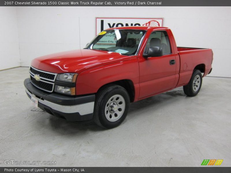 Victory Red / Dark Charcoal 2007 Chevrolet Silverado 1500 Classic Work Truck Regular Cab
