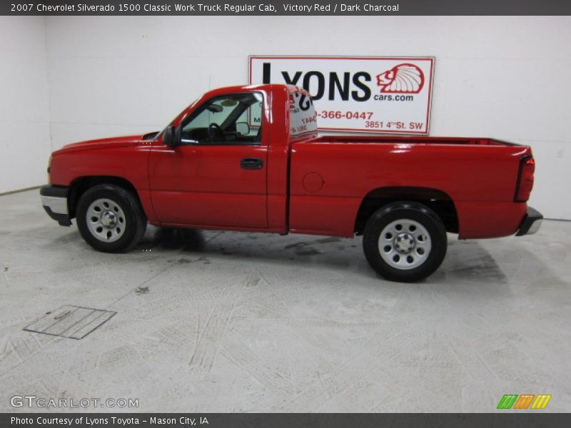Victory Red / Dark Charcoal 2007 Chevrolet Silverado 1500 Classic Work Truck Regular Cab