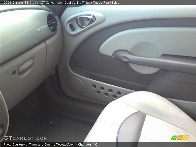 Cool Vanilla White / Taupe/Pearl Beige 2005 Chrysler PT Cruiser GT Convertible