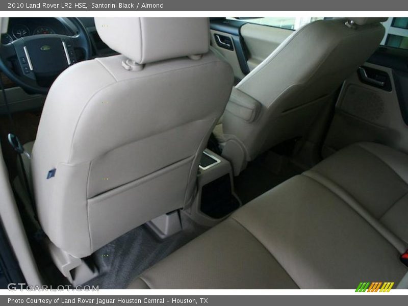 Santorini Black / Almond 2010 Land Rover LR2 HSE