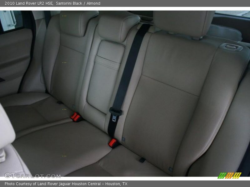 Santorini Black / Almond 2010 Land Rover LR2 HSE