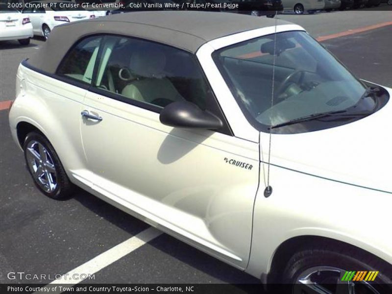 Cool Vanilla White / Taupe/Pearl Beige 2005 Chrysler PT Cruiser GT Convertible