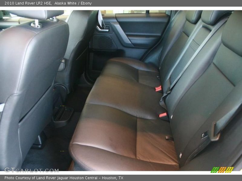 Alaska White / Ebony 2010 Land Rover LR2 HSE