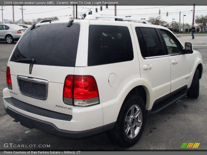 Ceramic White Tri Coat / Light Parchment 2004 Lincoln Aviator Luxury AWD