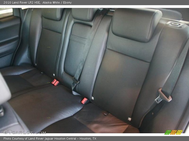 Alaska White / Ebony 2010 Land Rover LR2 HSE