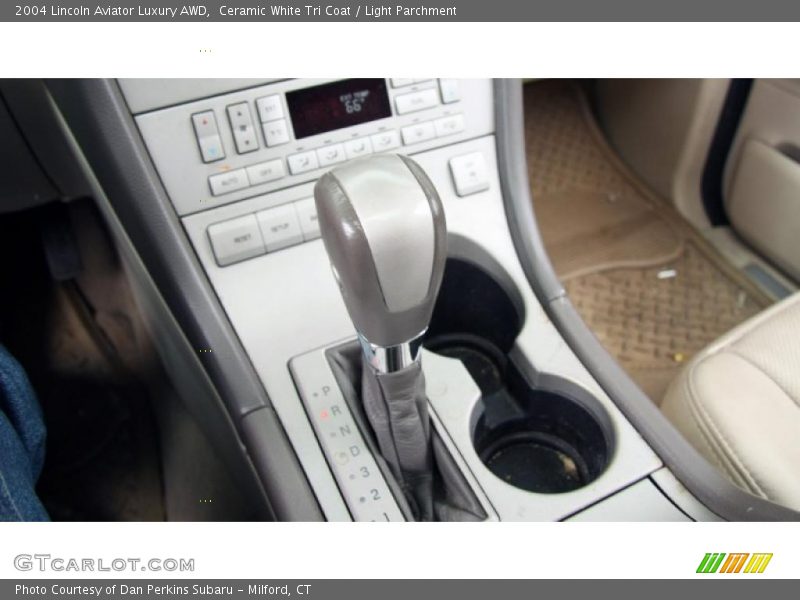  2004 Aviator Luxury AWD 5 Speed Automatic Shifter