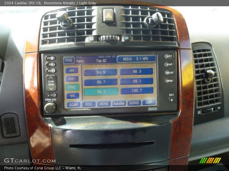 Moonstone Metallic / Light Gray 2004 Cadillac SRX V8