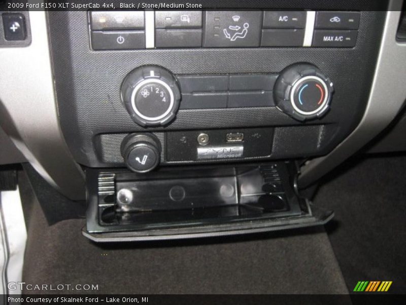 Black / Stone/Medium Stone 2009 Ford F150 XLT SuperCab 4x4