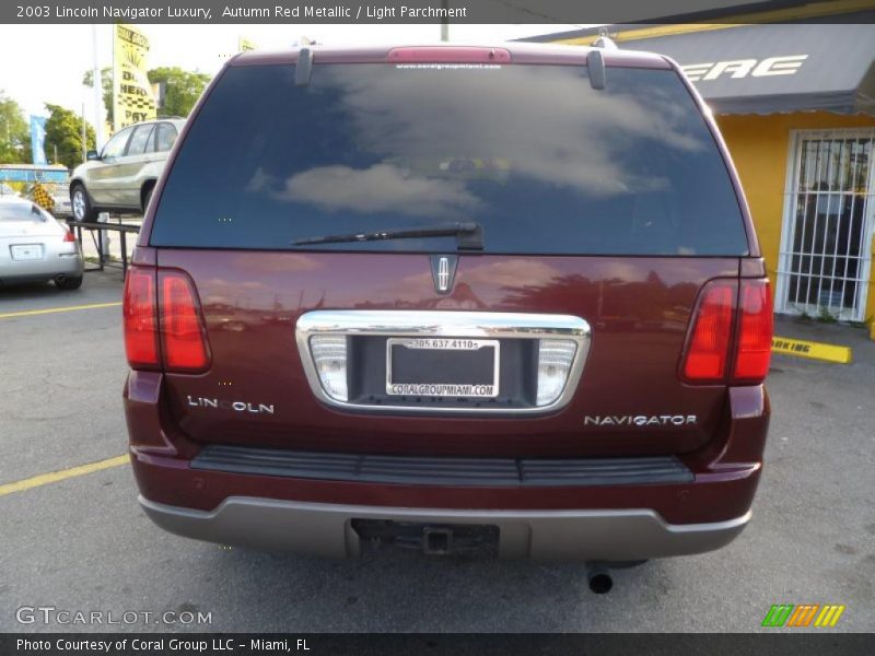 Autumn Red Metallic / Light Parchment 2003 Lincoln Navigator Luxury