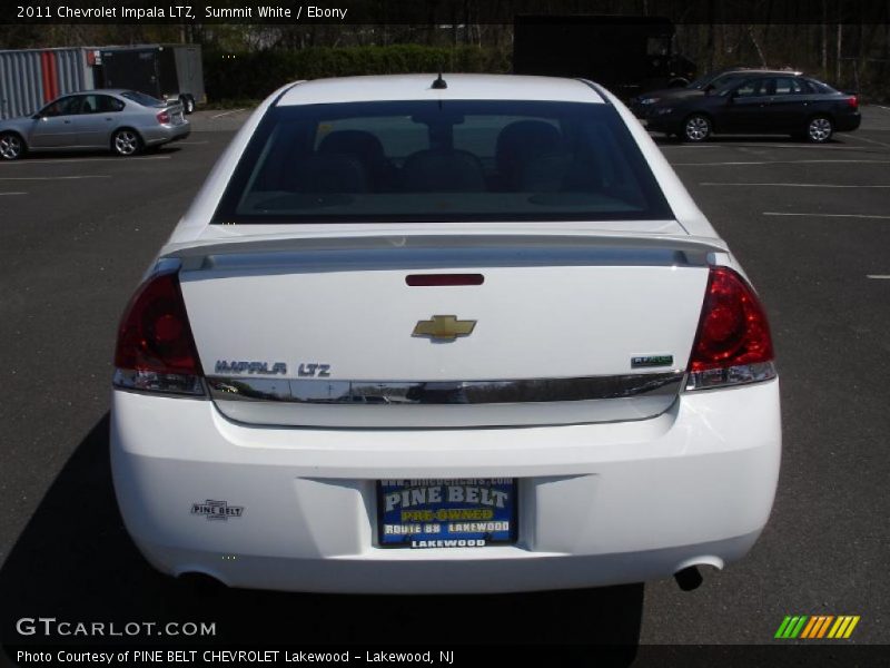 Summit White / Ebony 2011 Chevrolet Impala LTZ