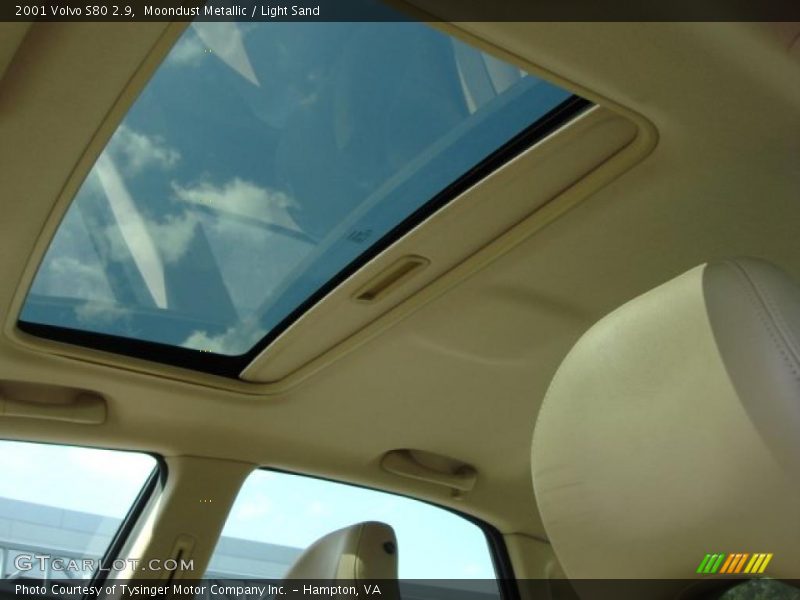 Sunroof of 2001 S80 2.9
