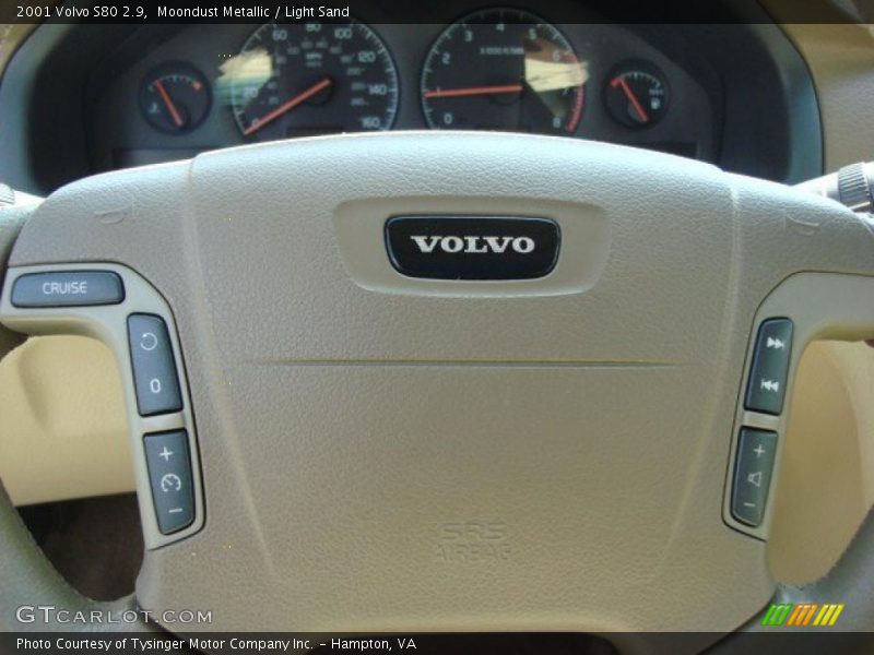 Moondust Metallic / Light Sand 2001 Volvo S80 2.9