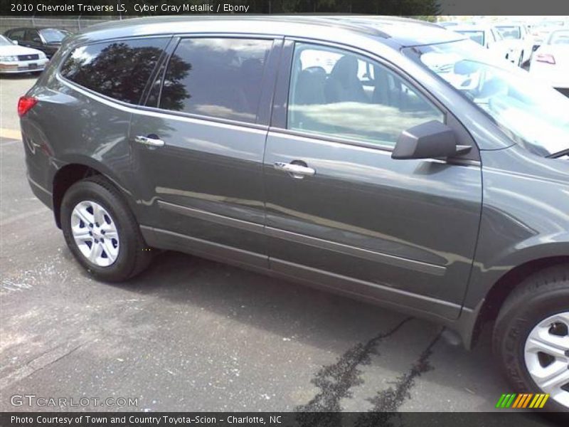 Cyber Gray Metallic / Ebony 2010 Chevrolet Traverse LS
