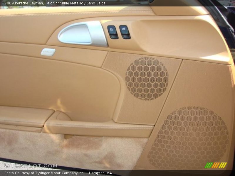 Door Panel of 2009 Cayman 