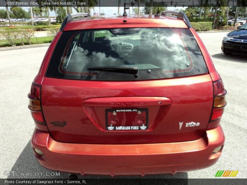 Salsa Red Metallic / Slate 2005 Pontiac Vibe