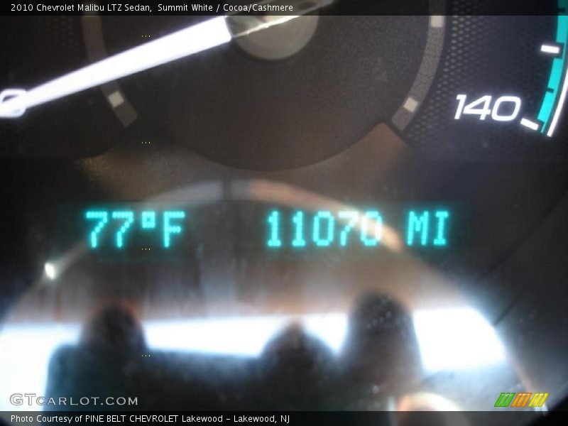 Summit White / Cocoa/Cashmere 2010 Chevrolet Malibu LTZ Sedan
