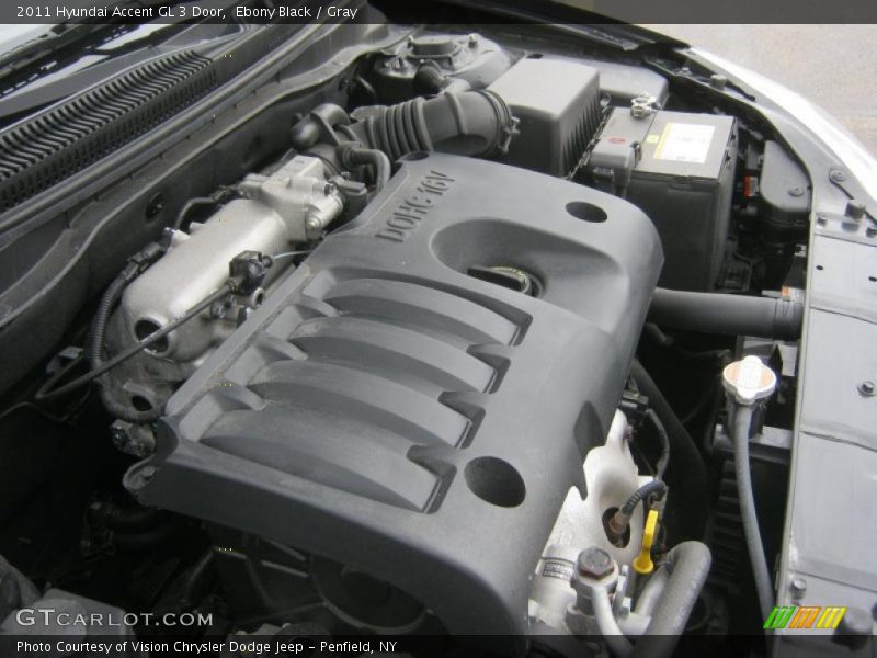 Ebony Black / Gray 2011 Hyundai Accent GL 3 Door