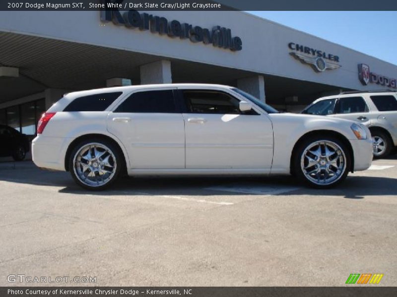 Stone White / Dark Slate Gray/Light Graystone 2007 Dodge Magnum SXT