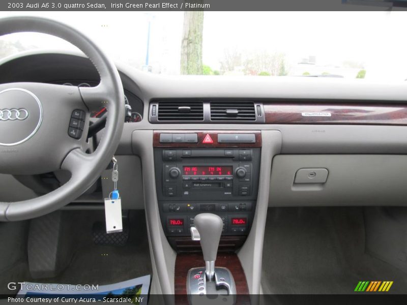 Irish Green Pearl Effect / Platinum 2003 Audi A6 3.0 quattro Sedan