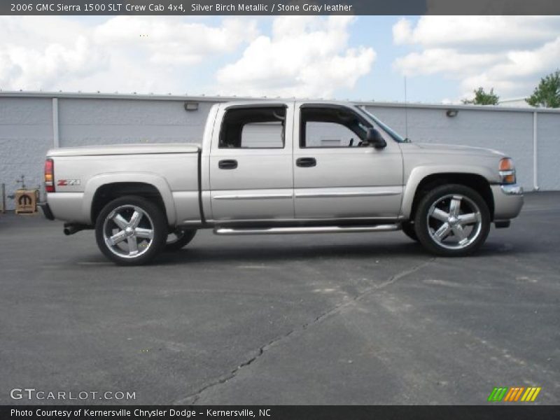 Custom Wheels of 2006 Sierra 1500 SLT Crew Cab 4x4