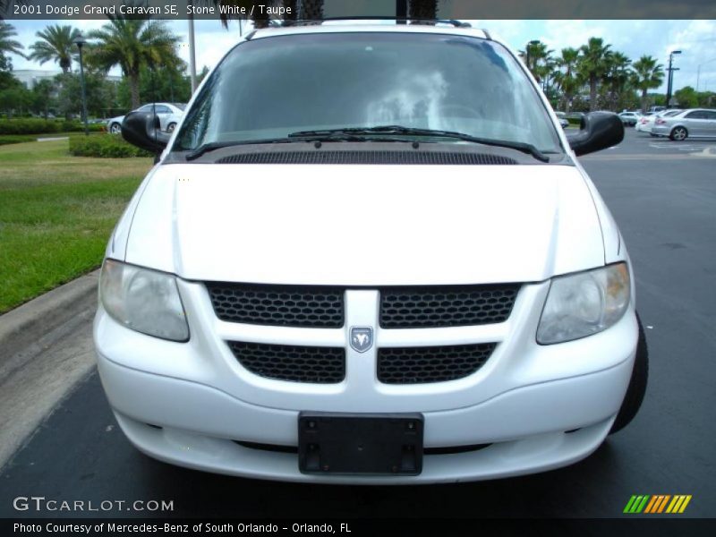 Stone White / Taupe 2001 Dodge Grand Caravan SE