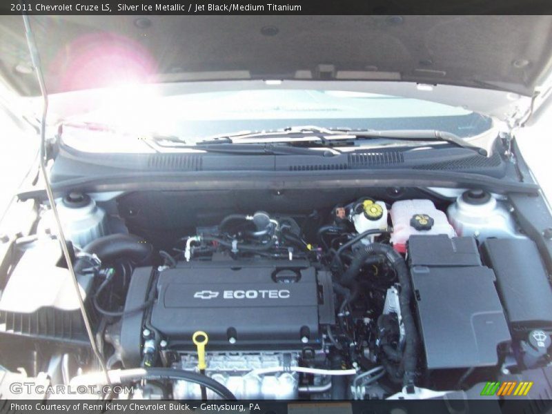 Silver Ice Metallic / Jet Black/Medium Titanium 2011 Chevrolet Cruze LS