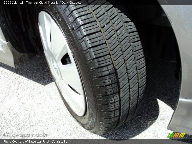 Thunder Cloud Metallic / Dark Charcoal 2006 Scion xB