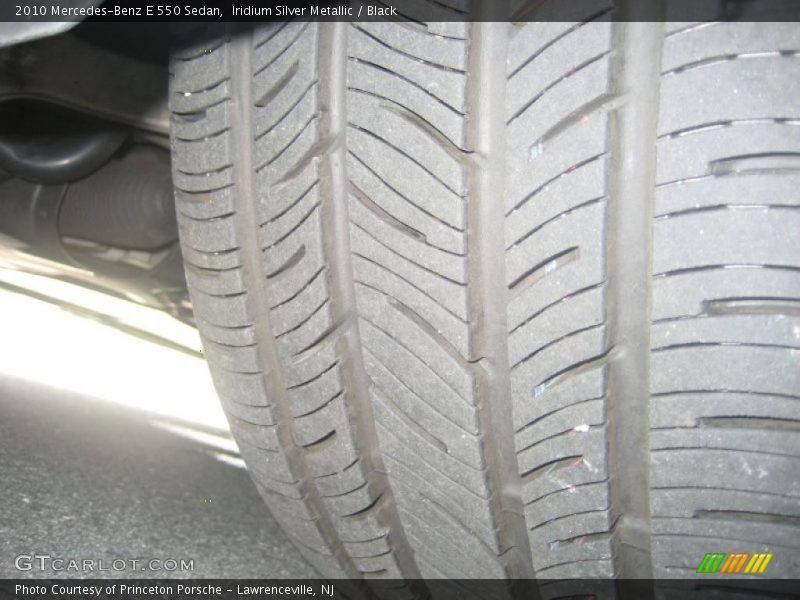 Iridium Silver Metallic / Black 2010 Mercedes-Benz E 550 Sedan