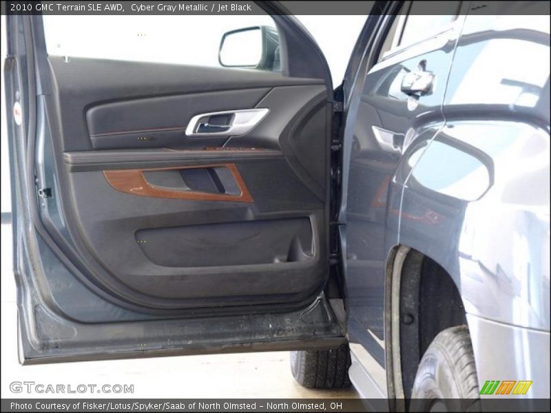 Cyber Gray Metallic / Jet Black 2010 GMC Terrain SLE AWD